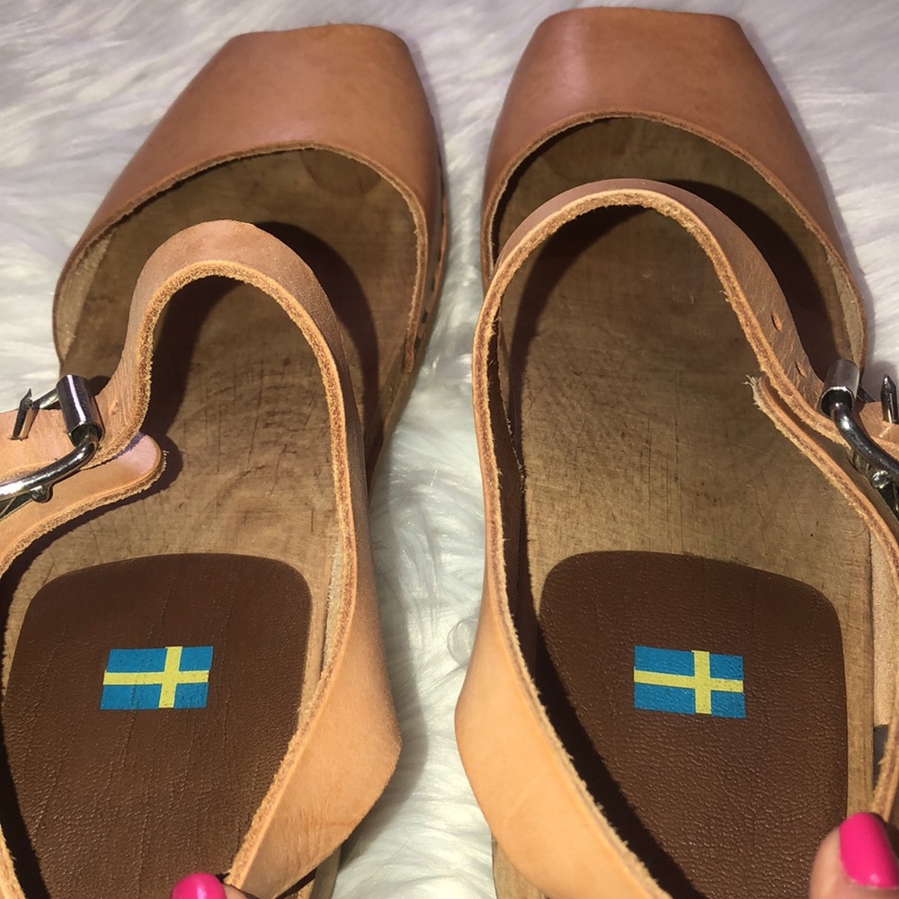 MIA clogs. Size 38. Color=Natural. - Picture 7 of 14